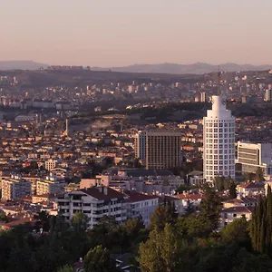 Hotel Sheraton & Convention Center