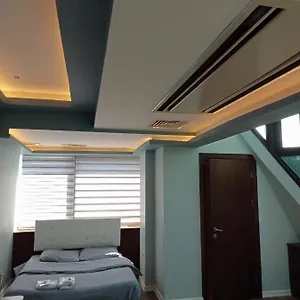 Colorful Apart Apart Otel